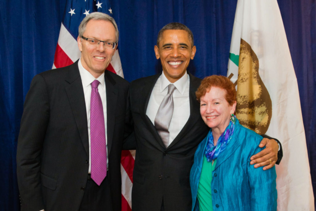 Barack Obama, Spencer Critchley, Lila Critchley, Menlo Park, CA, 2015